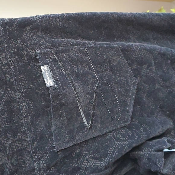 Seven 7 Black Velvet Jaquard Textured Pants Size 10 nwt - Picture 7 of 11